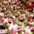 Peste 500 de persoane au pregătit pizza în același timp ► Foto: scmp.com