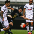Rusescu (în negru) are o medie de 36,6 minute pe meci la Osmanlispor în campionat