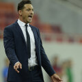 Rădoi a semnat pe un an cu Steaua și antrenează gratis