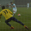 Penalty-ul din care Axente a făcut 0-1, deschizînd drumul Mureșului către prima victorie după 5 etape // Foto: Cristi Preda