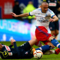 Drmici, în dreapta, a marcat două goluri în Bundesliga 2015-2016, în 866 de minute jucate