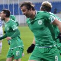 Milevski impresionează prin jocul de cap excelent și modul în care stăpânește balonul