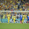 Bogdan Stancu l-a păcălit pe Lloris și a înscris primul gol al României la Euro 2016 // Foto: Alex Nicodim