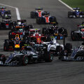 Contrar tuturor previziunilor meteo, cursa de la Montreal a fost ocolită de ploaie, fiind prima cursă din acest sezon în care Safety Car n-a intrat pe circuit