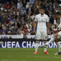 Ronaldo a răspuns miercuri hat-trick-ului lui Messi, cu o nouă execuție de autor // FOTO Reuters