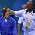 Florin Bercean cu Alina Dumitru, prima, și deocamdată singura judoka română, care a câștigat titlul olimpic // FOTO Cristi Preda