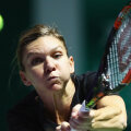 Simona Halep în timpul unui antrenament de la Singapore, ultimul turneu disputat în 2016 // FOTO Guliver/GettyImages