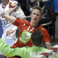 Magnus Jondal e mână sigură pe extrema stângă, având cel mai bun procentaj din echipa sa, 83%. Nordicul a marcat aseară 3 goluri