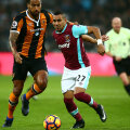 Bine păzit și-n teren, Payet (stânga) n-a mai evoluat de pe 6 ianuarie, 0-5 cu Man. City, în Cupa Angliei // FOTO Guliver/GettyImages