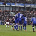 Lovitura din care Brady egalează pentru Burnley în meciul cu Chelsea