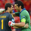 Buffon și Casillas. "Inamici" 90 de minute, prieteni buni după fluierul final