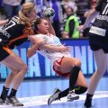 Amanda Kurtovici a fost principala marcatoare a Larvikului, aseară, cu 7 goluri // FOTO Marius Ionescu