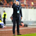 Grozavu, 49 de ani, a pregătit în carieră pe Luceafărul Oradea, Gaz Metan și FC Botoșani