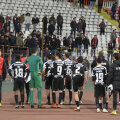 Jucătorii au făcut front comun cu ultrașii și au solicitat o nouă arenă în Ștefan cel Mare // Foto: Alex Nicodim