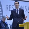 Răzvan Burleanu a încercat să-i ducă de nas pe membrii Adunării Generale FRF, prezentându-le informaţii trunchiate sau false ambalate în poleială // FOTO Raed Krishan