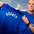 Dean Shiels la momentul transferului la Rangers. foto: dailyrecord.co.uk