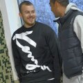 Imagine de la vizita medicală a FCSB-ului din iarna trecută. Denis Alibec se întreținea atunci cu De Amorim, plecat în această iarnă la Kayserispor