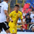 Alex Pașcanu, 20 de ani, ar putea debuta la seniori în Liga 1, la CFR Cluj sau FCSB, după 12 ani petrecuți la academia lui Leicester. Foto: Raed Krishan
