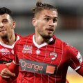 Athanasios Papazoglou a marcat 4 goluri pentru Dinamo în 2019, apoi a fost trimis în exil de club // foto: Gazeta Sporturilor
