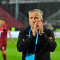 Dan Petrescu și-a închis antrenamentul de luni seara // Sursă foto: Facebook CFR Cluj
