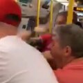 Fanii celor două echipe s-au bătut înainte de meci // Captură
