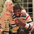 Lindsey Vonn l-a cerut în căsătorie! Fosta faimoasă schioare americană, campioană olimpică și mondială, a ignorat obiceiurile. În loc să aștepte ca hocheistul P.K. Subban (30 de ani, New Jersey Devils) să o ceară de soție, a făcut ea primul pas, oferindu-i inelul (foto) și primind confirmarea iubitului. Câinii au fost "martorii" momentului.
