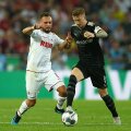 Birger Verstraete în duel cu Marco Reus // FOTO: Guliver/GettyImages