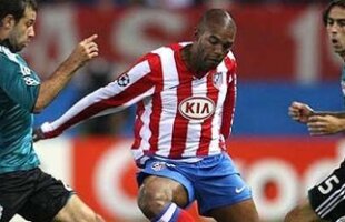 Sporting l-a luat pe Sinama-Pongolle şi insistă pentru Del Horno