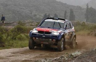 Peterhansel şi Despres au cîştigat etapa a treia la Dakar