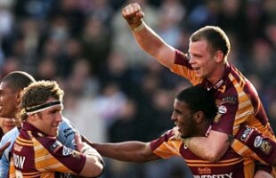 Şase jucători de la echipa de rugby Huddersfield acuzaţi de viol