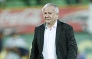 Porumboiu: "Ouon e fundaş dreapta, Steaua nici nu ştie pe ce post joacă" :)