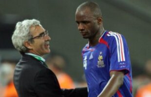 Domenech: "Vieira e căpitan indiscutabil al Franţei dacă joacă la City"