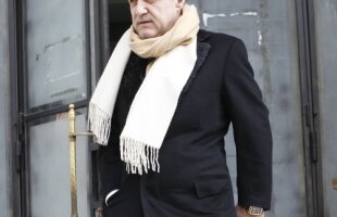 Gigi Becali e anti-Gaddafi pentru cîteva zeci de milioane de euro