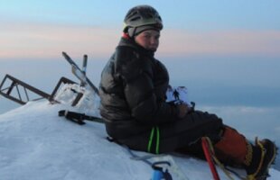 Crina ”Coco” Popescu a oprit expediţia de pe Everest din cauza problemelor de sănătate