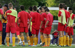 FOTO » "Tricolorii" sub 17 ani nu s-au antrenat azi pe terenul din Smederevo » Direct la meciul cu Germania