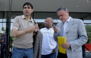 Mircea Sandu nu-i poate struni pe conducători, dar are pretenţia ca fanii să fie civilizaţi pe ”National Arena”