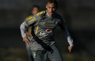 Mai rău decît la licitaţie: Chelsea oferă 47 de milioane de euro pentru Neymar da Silva