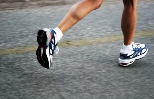 Corectează-ţi postura când alergi: 5 sfaturi pentru un jogging uşor