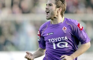 Fiorentina joacă în noul sezon fără numărul 10 în teren: tricoul a rămas neatribuit de la plecarea lui Mutu