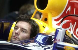 Mark Webber şi-a prelungit contractul cu Red Bull pînă în 2013