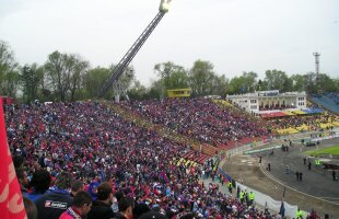 Steliştii încearcă să-şi timoreze adversarul » În 4 zări :) vor rula imagini din "sferturile" Cupei UEFA