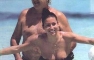 FOTO » Soţia lui Flavio Briatore, topless în Kenya