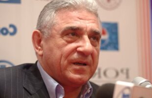 În loc de Crăciun fericit ;): "Dacă ăştia de aici sînt tîlhari, Crăciunescu să aducă arbitri străini"