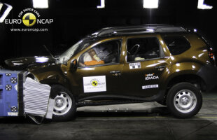 Doar 3 stele! » Dacia Duster a obţinut cel mai mic punctaj la testele EURO NCAP