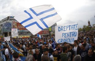 2.000 de fani olteni au protestat din nou împotriva dezafilierii Universităţii: "Fără noi fotbalul n-are culoare"