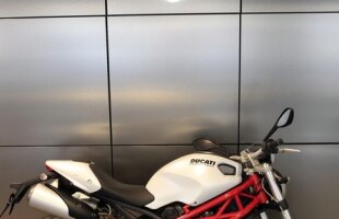 Surpriza pe piaţa auto: Audi cumpără Ducati pentru 860 milioane de euro