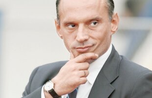 Prunea a demisionat de la Iaşi: ”Promovarea se joacă doar prin birouri”