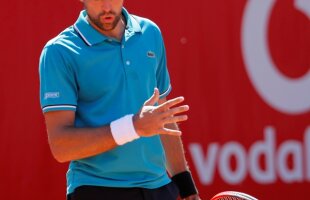 Chardy învins categoric de Starace la BRD Năstase-Ţiriac Trophy