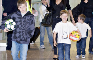 Victoria Beckham şi-a uitat unul dintre copii acasă: ”M-am simţit ca o idioată!” :S