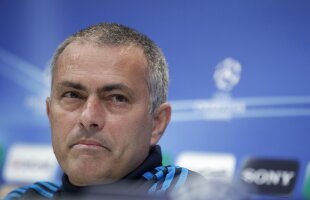 Gest remarcabil» Mourinho a venit la conferinţa de presă cu toţi secunzii săi